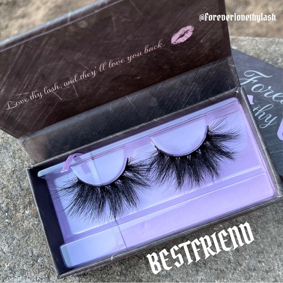 False lashes - Picture 11 of 11